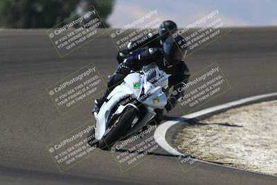 media/Sep-21-2025-TrackDaz (Sun) [[277c75b276]]/C Group/1240pm (Turn 2)/